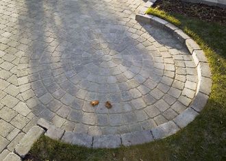 Sirkel, Herregårdstein sirkel, 2,3 meter i diameter, gråmix, fra Asak