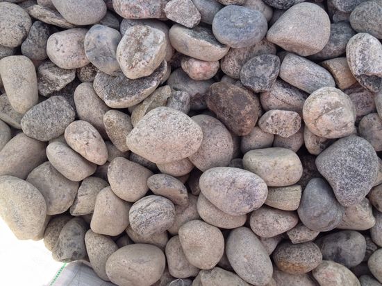 Norsk kulestein/elvestein 22/35 (1350 kg storsekk) - Aaltvedt