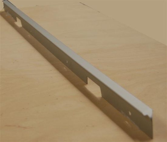 Dekklist postform R4 (hjørneskjøt) - Aluminium