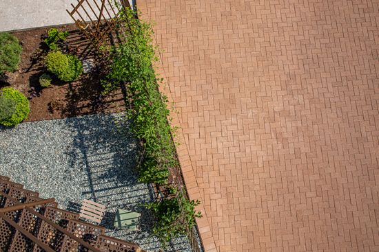 Arena belegningsstein, 20 x 10 x 6 cm, Blek Terrakotta, fra Asak