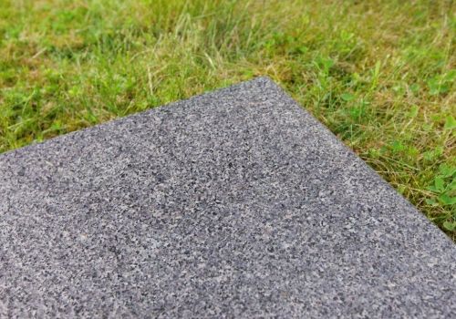 Granitt Helle 30x60x3cm G654, Flammet, mørk grå