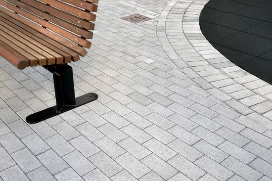 Atrium (Parkstein) belegningsstein, 20 x 10 x 6 cm, grå, fra Aaltvedt