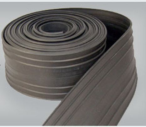 List EPDM gummi, sort, 100 mm, 30 meter rull, til fibersementplater