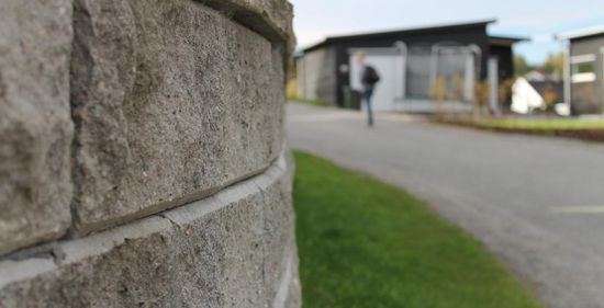 Knekt Støttemur, 1/1 stein, Grå, fra Aaltvedt