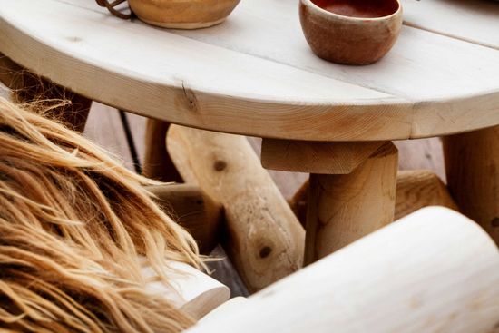 Log Hagestol / Fjellstol, Northen White Cedar (Lys Seder)