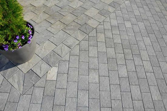 Relieff belegningsstein, 20 x 13,5 x 6 cm, Gråmix, fra Asak