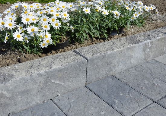 Kantstein Relieff, 50 x 10 x 18,5 cm, Gråmix, fra Asak