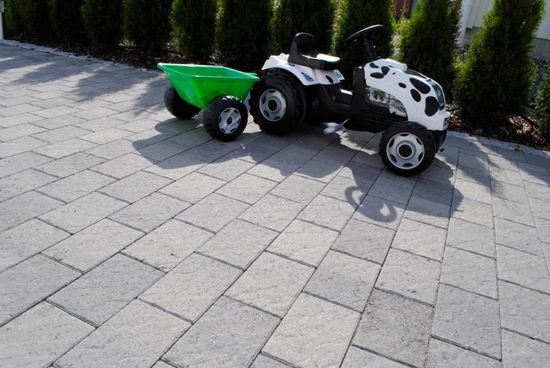 Relieff 1/2 stein beleggningsstein, 10 x 13,5 x 6 cm, Gråmix, fra Asak