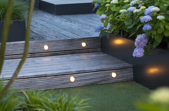 Hyve 60 utelys, varm hvit lys, 12 V, 1 W, LED, fra in-lite