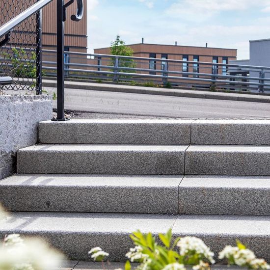 Trappetrinn, granitt, grå, 15 x 37 x 80 cm